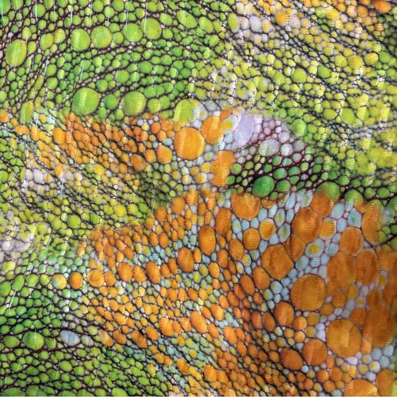 Vibrant Green and Orange Patterned Leggings with Booty Scrunch size XL - Picture 5 of 5